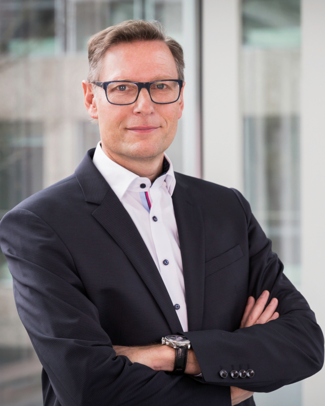 Stefan-Gilles VK Makler